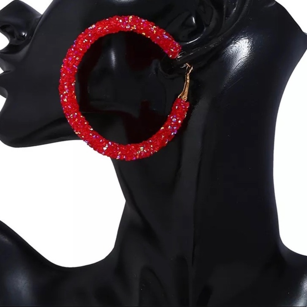💥 Red Rhinestone Earrings